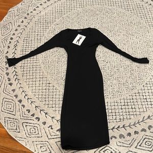 Naked Wardrobe In Too Deep V Neck Dress NWT